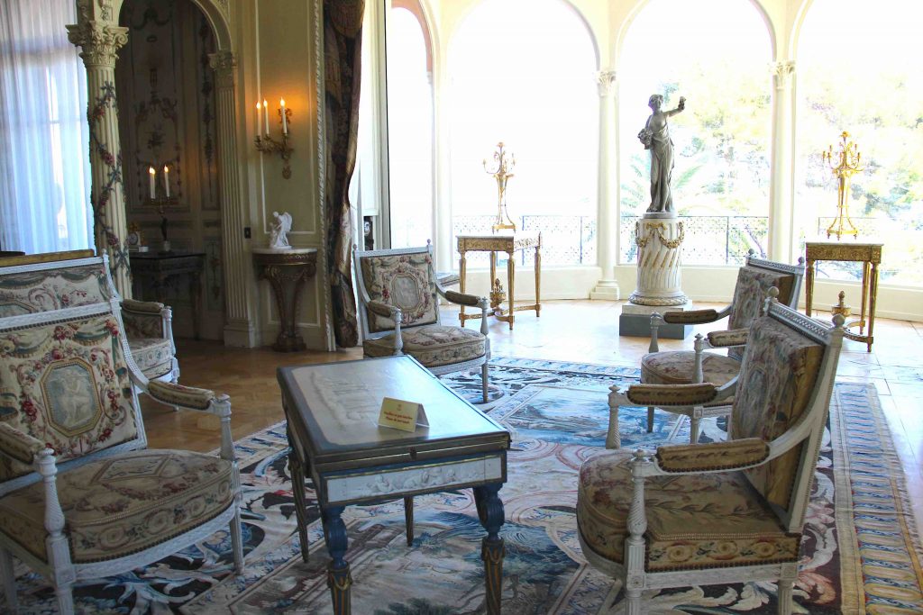 Le grand salon de la Villa de Rothschild